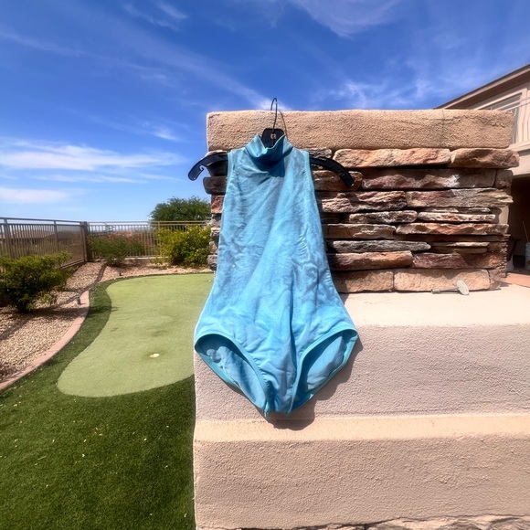 Blue dance mock turtleneck water color leotard women’s size small - Picture 7 of 17